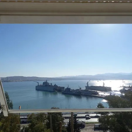 Quiet Family House With Sea View * İzmir